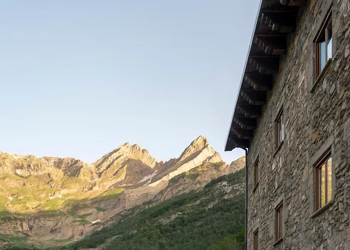 파라도르 데 비엘사 4* Espierba