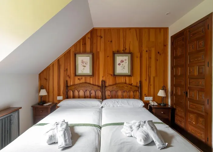 호텔 파라도르 데 비엘사 4*