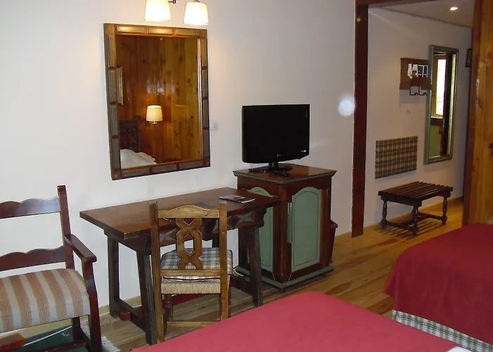 호텔 파라도르 데 비엘사 4*