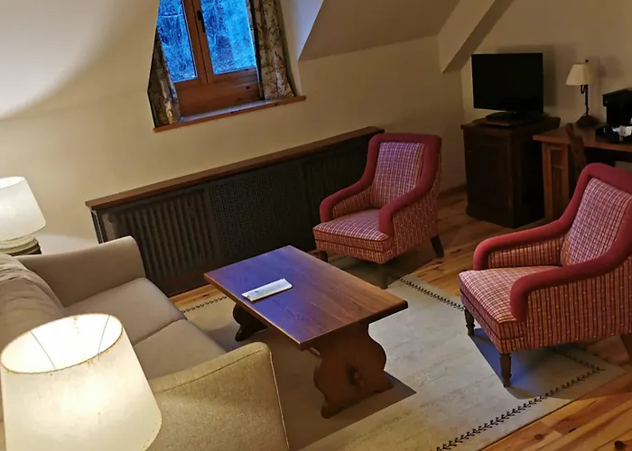 파라도르 데 비엘사 호텔 4*